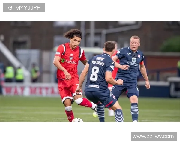 流浪者与拉茨的对决:一场关于梦想与坚持的足球盛宴 流浪者与拉茨的对决:一场关于梦想与坚持的足球盛宴